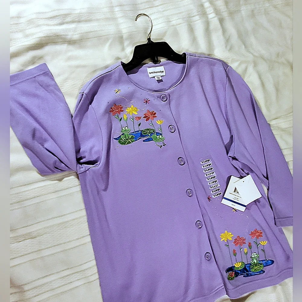 Vintage Lavender Embroidered Front Button Knit Blouse - Picture 2 of 12